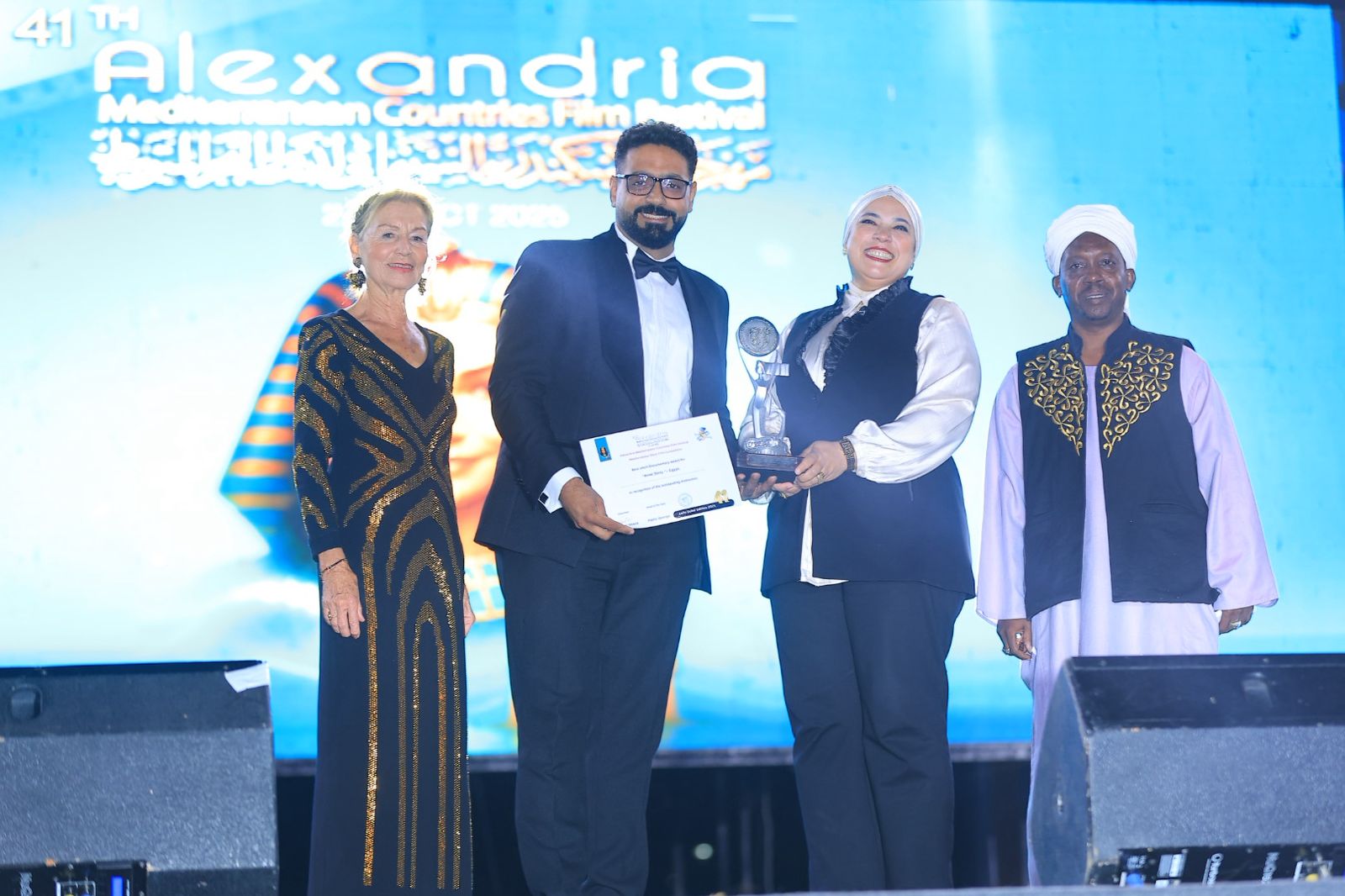 فيلم «حكاية أمل» يفوز بجائزة أفضل فيلم وثائقي قصير في مهرجان الإسكندرية السينمائي لدول البحر المتوسط